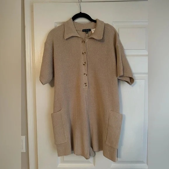 NWOT Button-up Pocket Sweater Romper - Picture 5 of 6